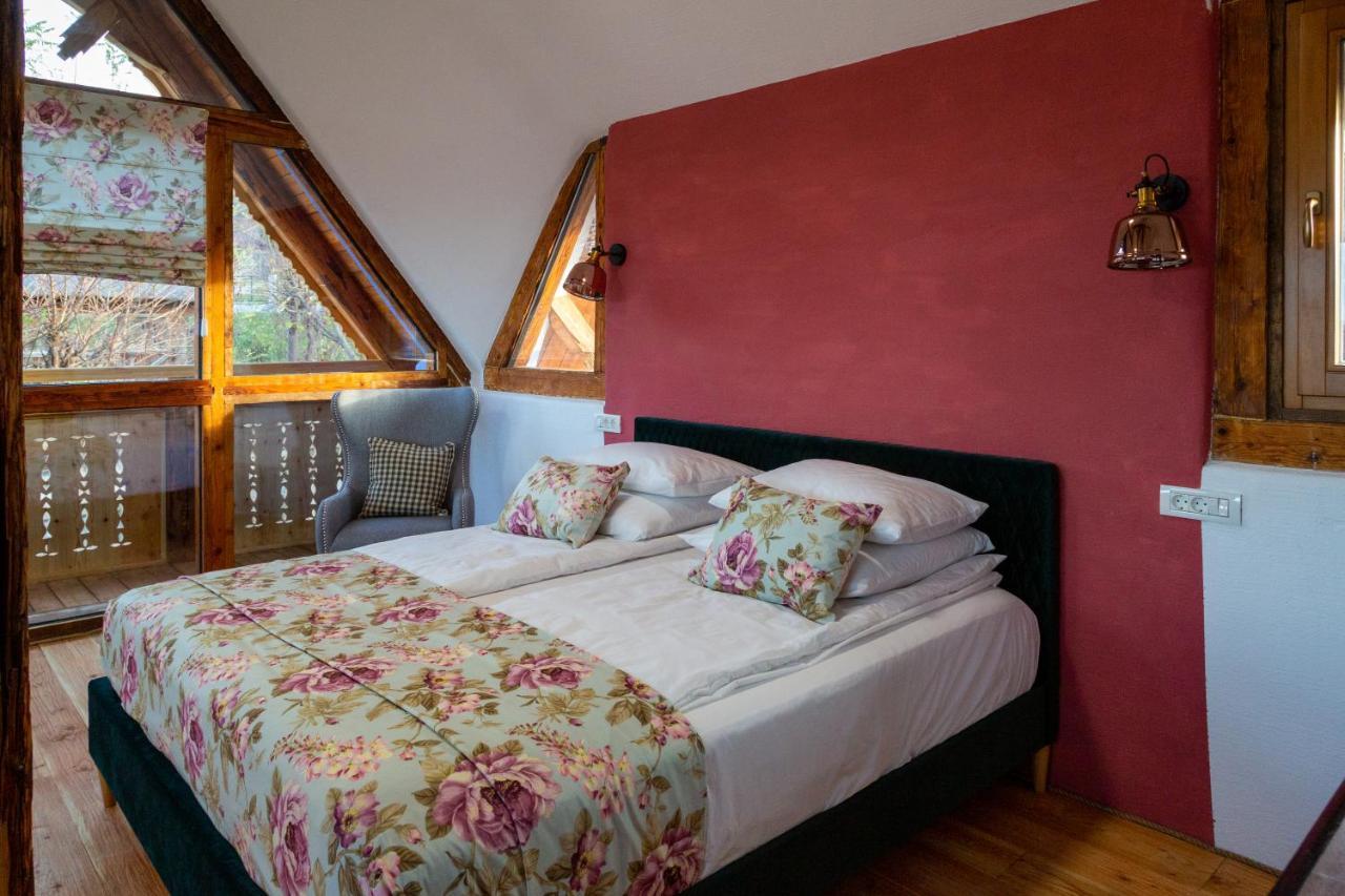 Casele Cu Stuf B&B Haus Ulrike Sălicea 외부 사진