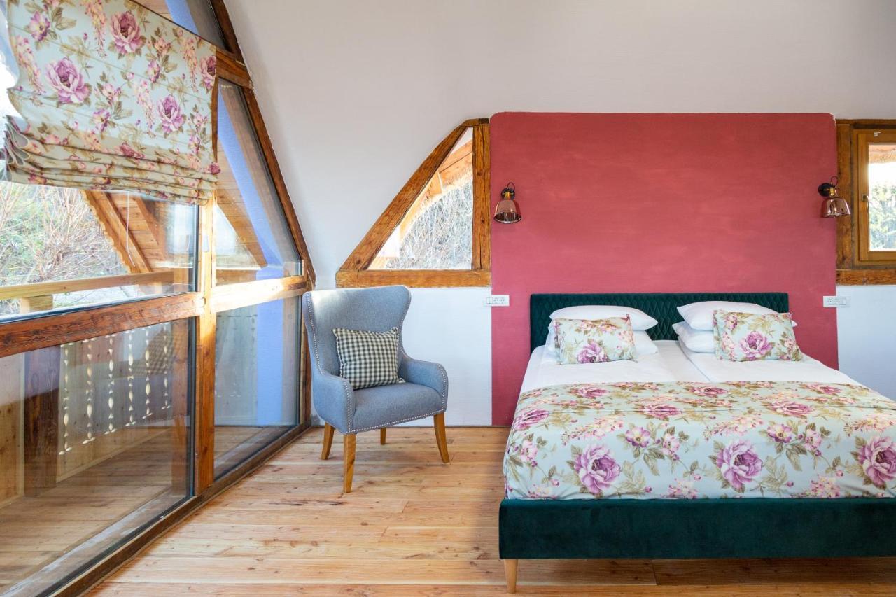 Casele Cu Stuf B&B Haus Ulrike Sălicea 외부 사진