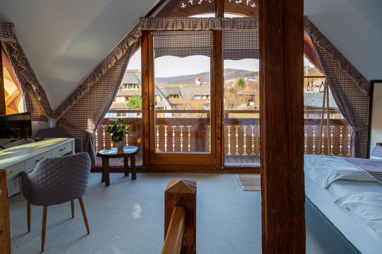 Casele Cu Stuf B&B Haus Ulrike Sălicea 외부 사진