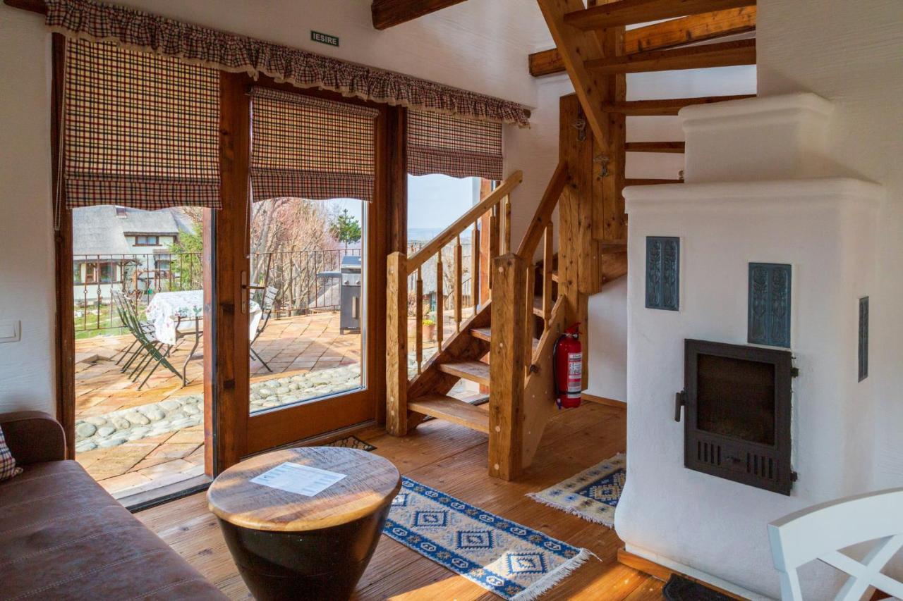 Casele Cu Stuf B&B Haus Ulrike Sălicea 외부 사진