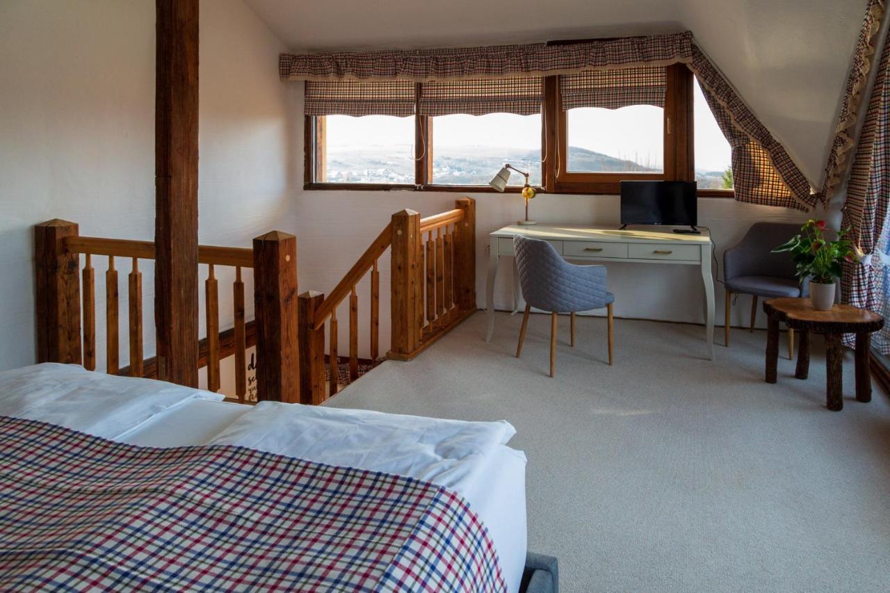 Casele Cu Stuf B&B Haus Ulrike Sălicea 외부 사진