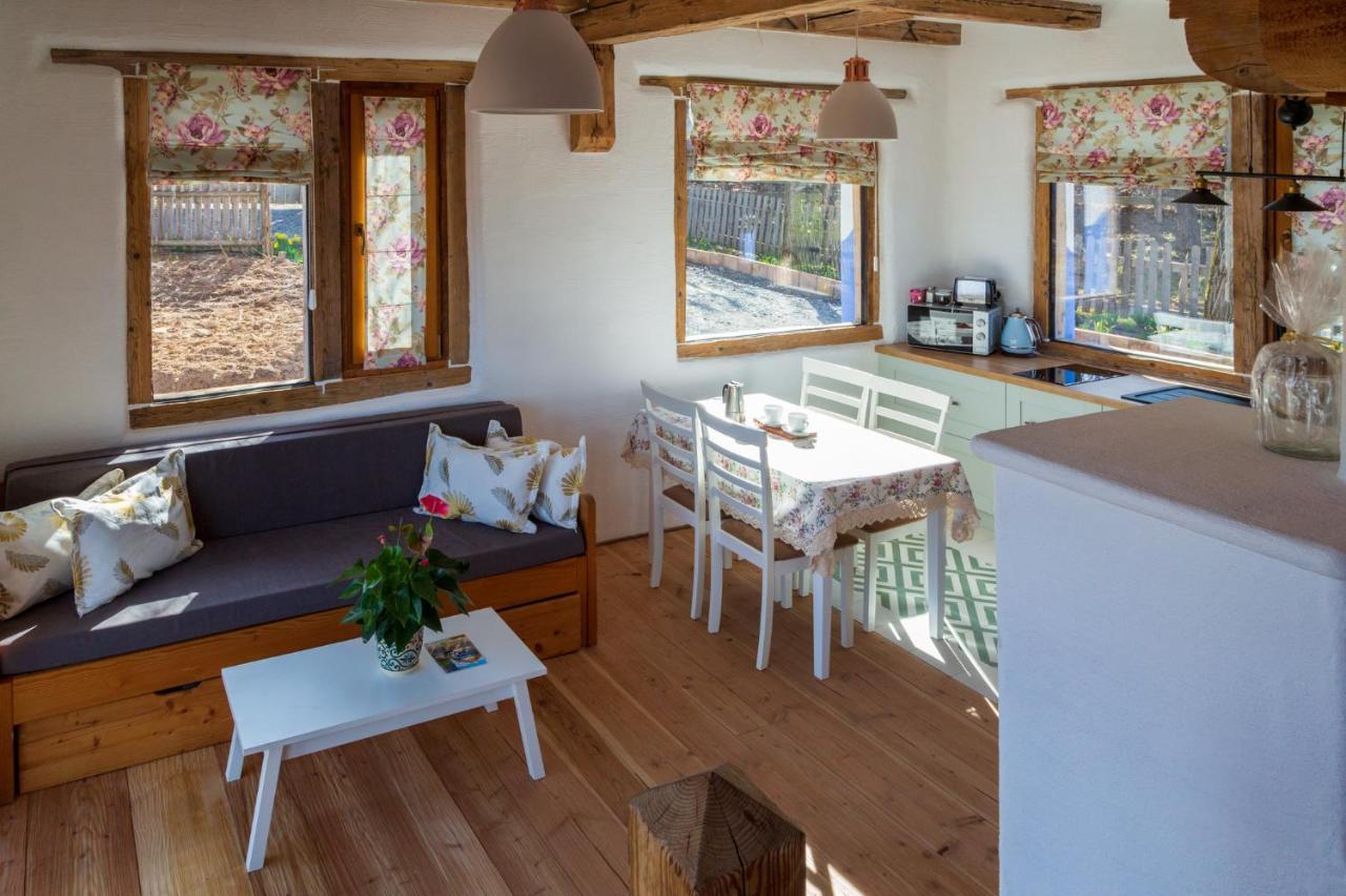 Casele Cu Stuf B&B Haus Ulrike Sălicea 외부 사진